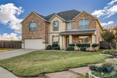 2379 Merlin Drive, Grand Prairie, TX 75052 - Photo 2