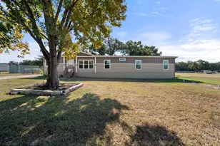 9613 Fm 709 S, Purdon, TX 76679 - Photo 2