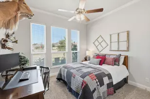 900 Pate St, Granbury, TX 76048 - Photo 18