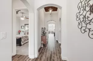 900 Pate St, Granbury, TX 76048 - Photo 6