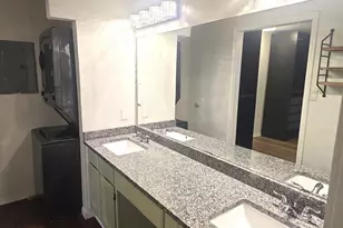 3117 Sondra Dr, Fort Worth, TX 76107 - Photo 10