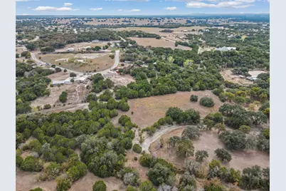 637 Lois Circle, Granbury, TX 76049 - Photo 26