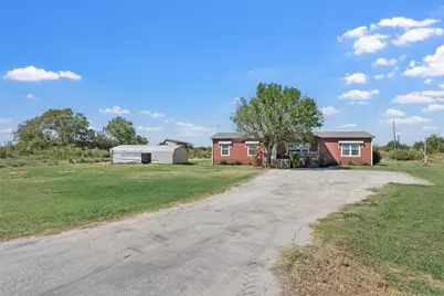 3449 Bluhm Road, West, TX 76691 - Photo 4