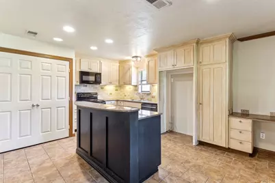 11 Woodhaven Court, Krugerville, TX 76227 - Photo 8