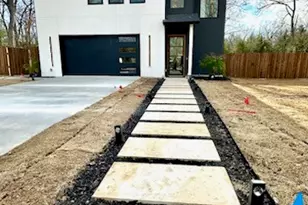 210 Chateau Pl, Paris, TX 75460 - Photo 2