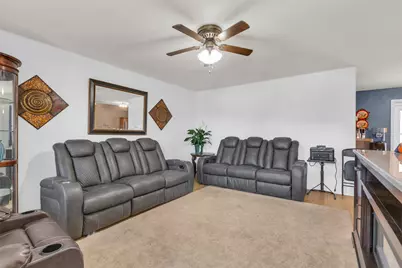 129 Liesa Street, Alvarado, TX 76009 - Photo 6