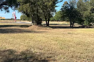 603 Swope St, Rio Vista, TX 76093 - Photo 4