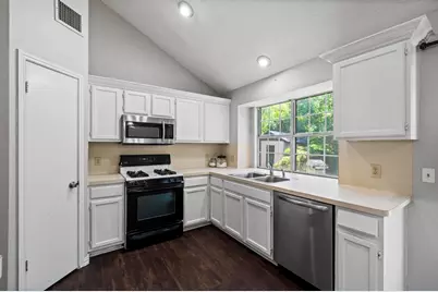 8018 Blackfin Drive, Rowlett, TX 75089 - Photo 8