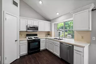 8018 Blackfin Dr, Rowlett, TX 75089 - Photo 8