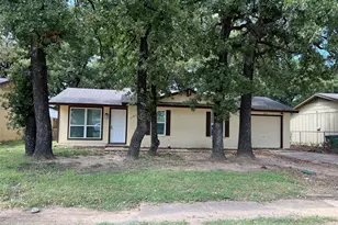 3221 Forestdale Ln, Balch Springs, TX 75180 - Photo 1