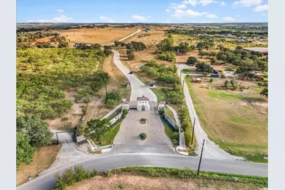 2042 Verona Drive, Weatherford, TX 76087 - Photo 10