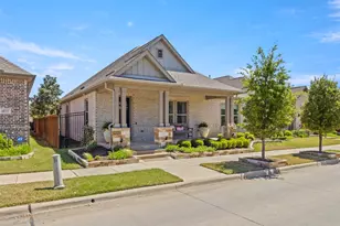4825 Beaver Creek Dr, Arlington, TX 76005 - Photo 4