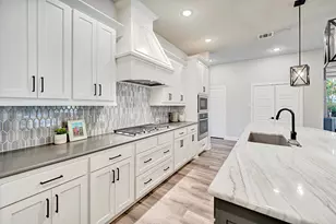 4825 Beaver Creek Dr, Arlington, TX 76005 - Photo 10