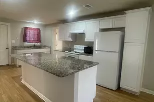 2508 Dalford St, Fort Worth, TX 76111 - Photo 2