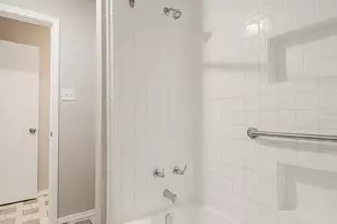 520 Pecan Acres Ct, Arlington, TX 76013 - Photo 16