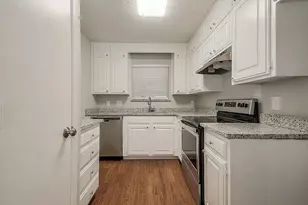 520 Pecan Acres Ct, Arlington, TX 76013 - Photo 6