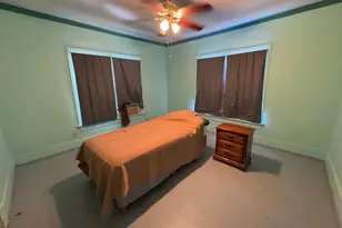 304 W Nevada St, Seymour, TX 76380 - Photo 6