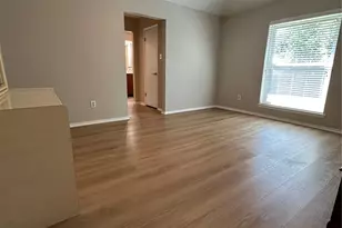 5704 Fireside Dr, Arlington, TX 76016 - Photo 10