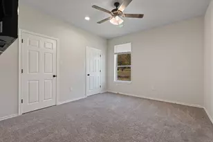 201 Hughes Ln, Grandview, TX 76050 - Photo 22