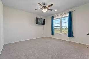 201 Hughes Ln, Grandview, TX 76050 - Photo 26