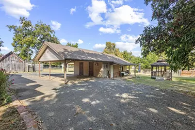 302 W Main Street, Honey Grove, TX 75446 - Photo 34