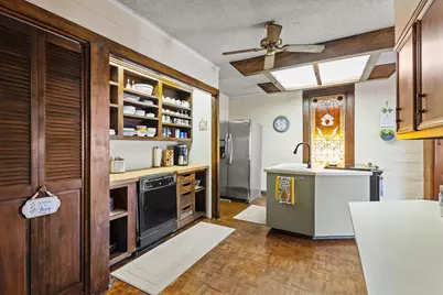 302 W Main Street, Honey Grove, TX 75446 - Photo 16