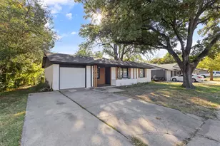 1809 Balla Way, Grand Prairie, TX 75051 - Photo 1