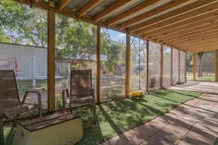 503 S Houston St, Edgewood, TX 75117 - Photo 20