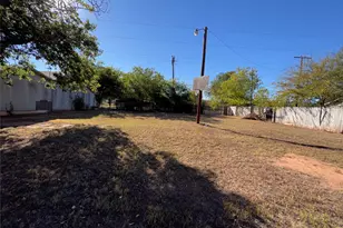 800 Roosevelt St, Wichita Falls, TX 76301 - Photo 32