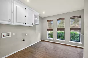 1610 Idlewood Dr, Sherman, TX 75092 - Photo 16