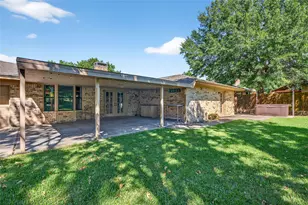 1610 Idlewood Dr, Sherman, TX 75092 - Photo 30