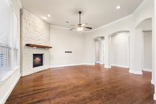 3808 Anne Cir, Flower Mound, TX 75022 - Photo 8