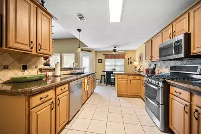 3806 Ivywood Court, Arlington, TX 76016 - Photo 12