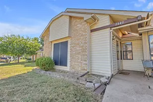 2440 Sunflower Dr, Arlington, TX 76014 - Photo 16