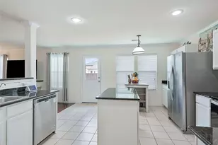 2549 Saddlehorn Dr, Little Elm, TX 75068 - Photo 10