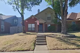 161 Hunter Dr, Cedar Hill, TX 75104 - Photo 1