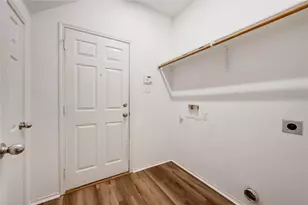 1415 Ravenwood Dr, Mansfield, TX 76063 - Photo 20