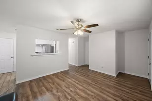 2113 San Antonio, Grand Prairie, TX 75051 - Photo 6