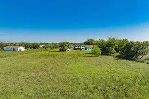 1524 Crowell Rd, Kaufman, TX 75142 - Photo 6