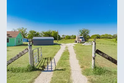 1524 Crowell Road, Kaufman, TX 75142 - Photo 8