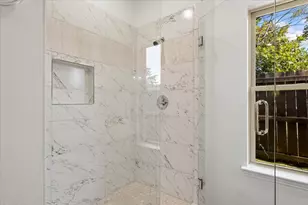 3809 Robert L Parish Sr. Ave, Dallas, TX 75210 - Photo 22