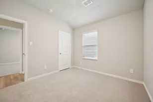 401 Loch Dr, Sherman, TX 75092 - Photo 18