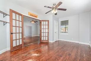 417 W Grand St, Whitewright, TX 75491 - Photo 10