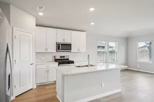 1036 Eagle Run Ln, Lavon, TX 75166 - Photo 4