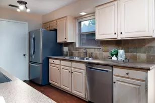 1916 J J Pearce Dr, Richardson, TX 75081 - Photo 14