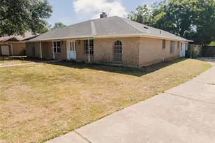 1710 Kingsborough Dr, Arlington, TX 76015 - Photo 2