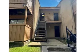 8110 Skillman St, Dallas, TX 75231 - Photo 18