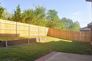 6527 Graceland Dr, Greenville, TX 75402 - Photo 18