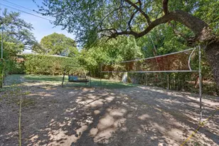 6904 Viking Dr, Waco, TX 76710 - Photo 36