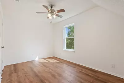 6904 Viking Drive, Waco, TX 76710 - Photo 22